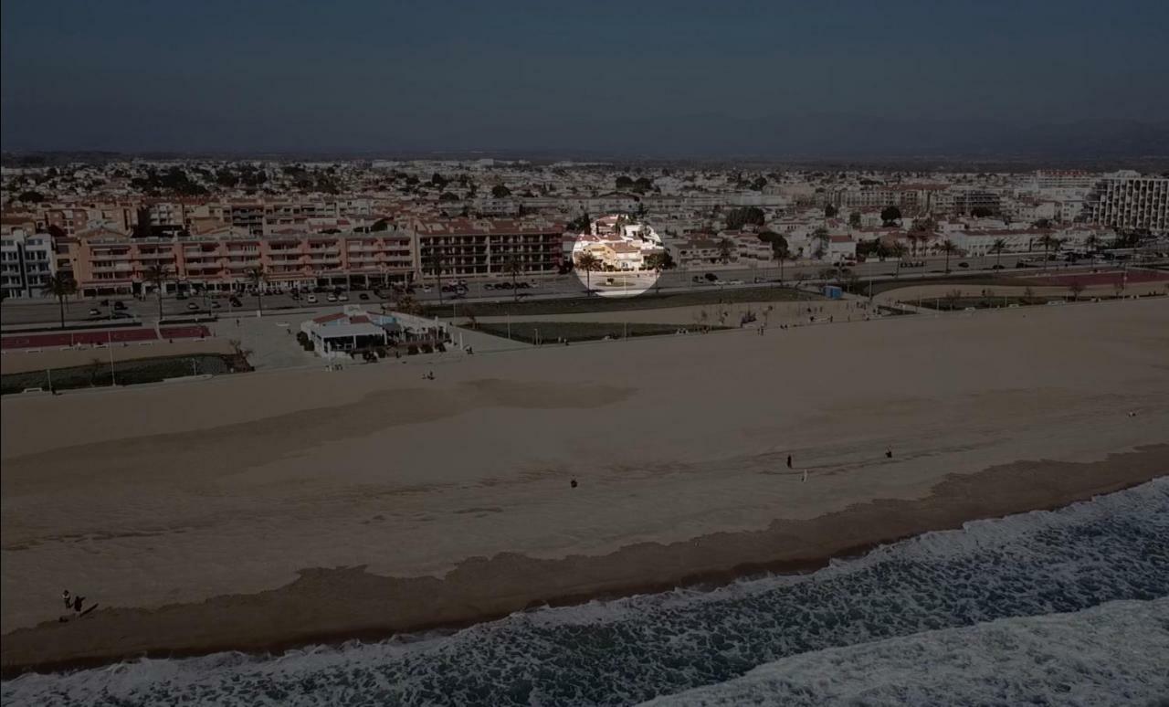Apartament Amb Jardi A La Platja D'Empuriabrava Exterior foto