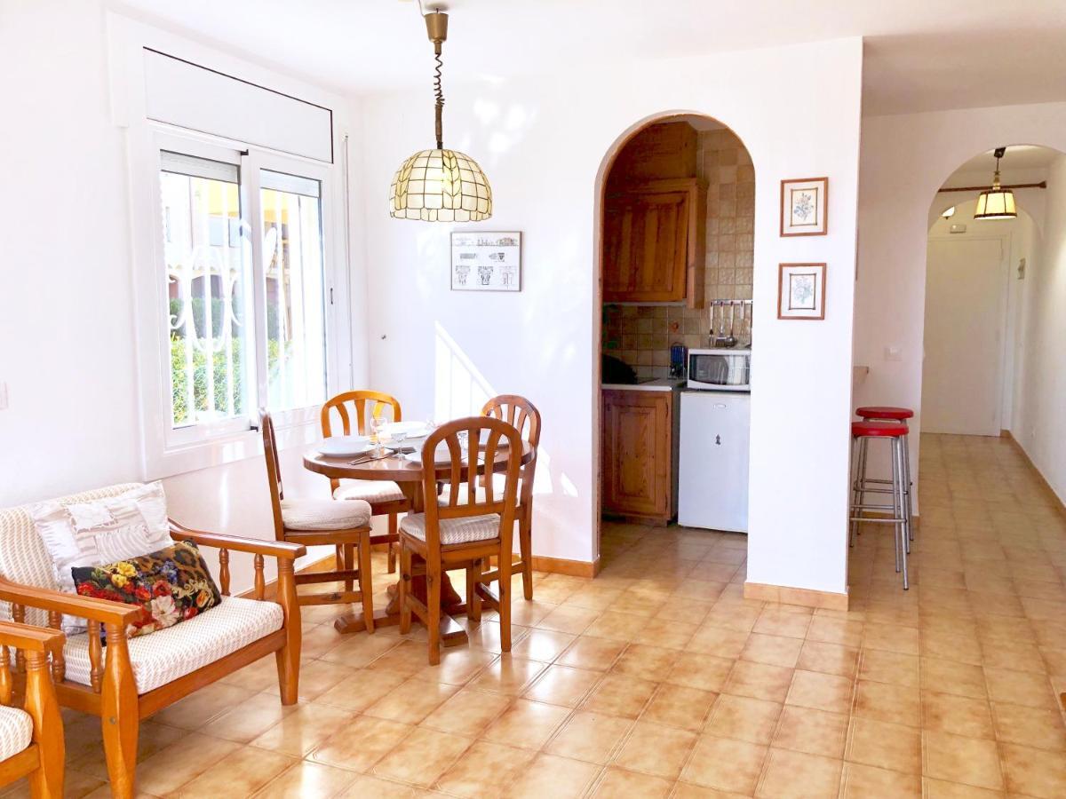 Apartament Amb Jardi A La Platja D'Empuriabrava Exterior foto