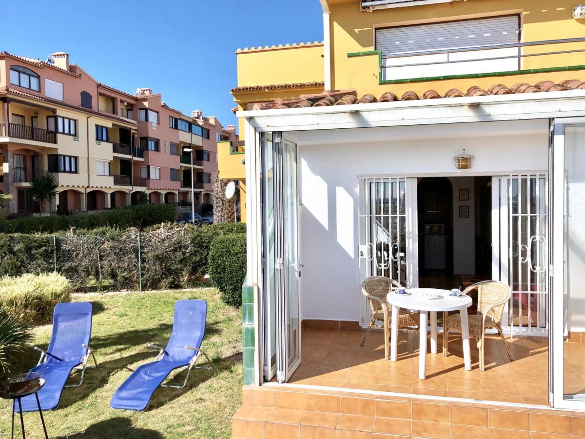 Apartament Amb Jardi A La Platja D'Empuriabrava Exterior foto